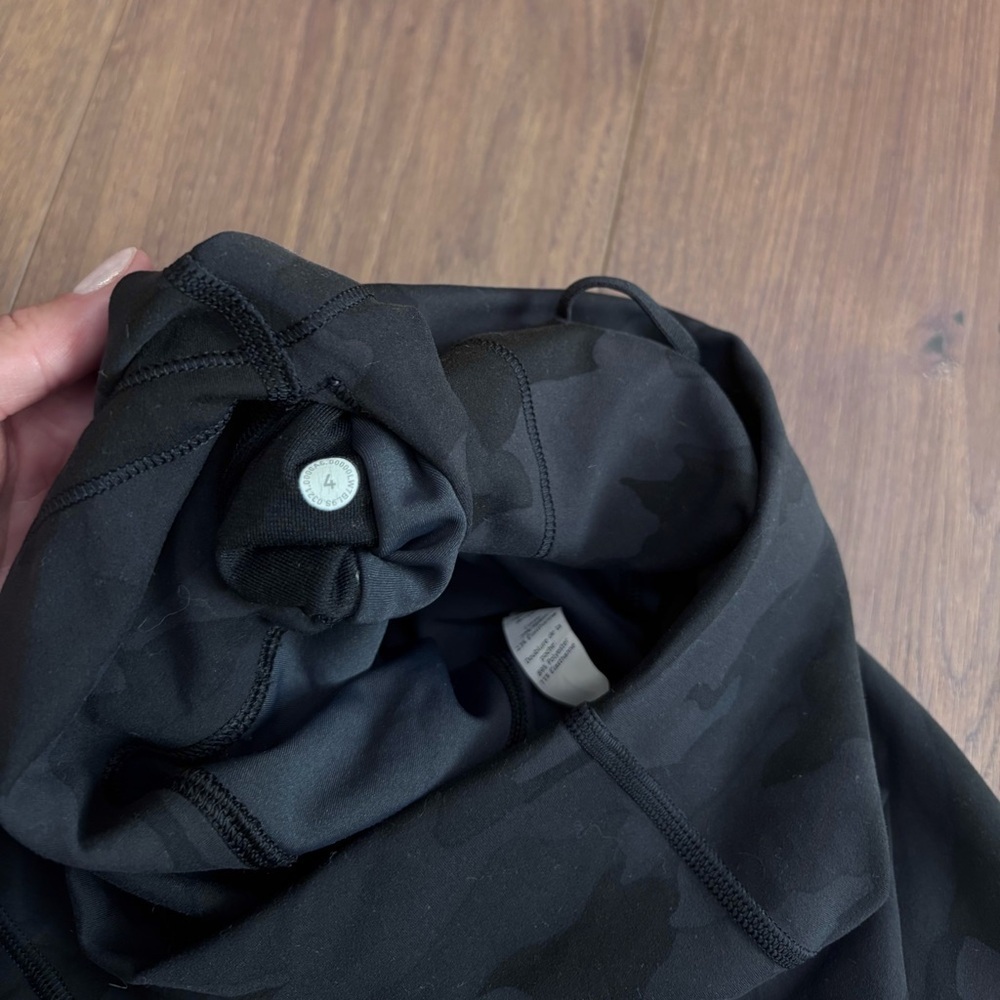 Lulu Black Camo Shorts - Picture 3 of 3